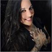 Profesora titulada en coaching PNL neurociencia y psicología social . 