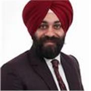 Ich habe über 5 Jahren Erfahrung als Englisch Lehrer