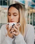 Laureata in ambito artistico si rende disponibile per lezioni private di materia
