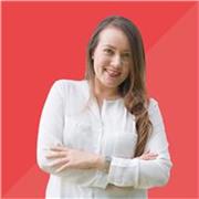 Consultora Digital, especialista en marketing y emprendimiento en internet.