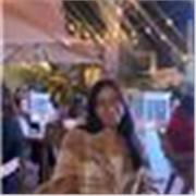 I am a psychology student who enjoys teaching English. My lessons are aimed at students who want to improve their English 