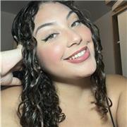 Alumna de la universidad estudiando un doble grado de filología hispánica con estudios ingleses busca dar clases a niños