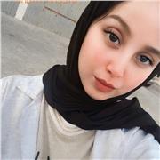 Je m'appelle Elham, je suis diplômée de l'Institut Supérieur des Sciences Infirmières. Je parle très bien la langue arabe