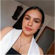Estudiante de ingeniería en la universidad nacional da clases de refuerzo escolar