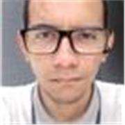 Dou aulas de inglês para adultos que queriam aprender o idioma e melhorar ou aprender um idioma