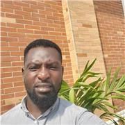 A Studied musician and music tutor of over 10 years of teaching and performance experience