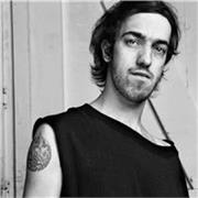 Fornisco Lezioni e nozioni su produzione musica elettronica e non solo, tramite ABLETON e strumenti analogici, esperienza 20 anni nel settore sia come produttore che come Dj dal vivo. uso ableton professionalmente dal 2004 e garantisco approccio e metodo