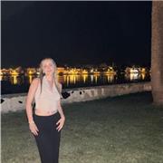 Profesora de historia, estudiante de derecho en la universidad.
Preferiblemente clases a domicilio