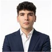 Ciao! Mi chiamo Nicolò, ho 23 anni e offro lezioni online di matematica e fisica per studenti di scuole medie e superiori.