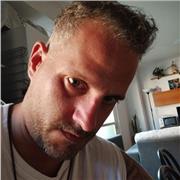 Después de vivir 6 años en Inglaterra este idioma se a convertido en mi 3era lengua