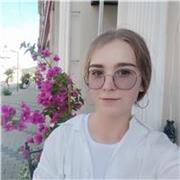 Prowadzę indywidualne korepetycje z angielskiego zdalnie, skupione na mówieniu, słownictwie i gramatyce