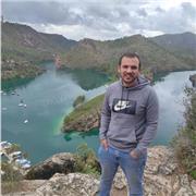 Maestro de Pedagogía Terapéutica y Audición de Lenguaje dispuesto a ayudar alumnado con dificultades o que necesite apoyo