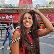 Insegnante di inglese divertente, dinamica e socievole, prenota!