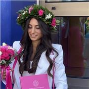 Ho conseguito la laurea triennale in Economia Aziendale. Disponibile per ripetizioni di tutte le materie scuole elementari e medie