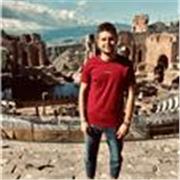 Profesor de Historia para todas las edades, desde los más peques a los adolescentes de instituto