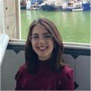 Profesora titulada en Historia e Historia del Arte con tres años de experiencia, imparte clases particulares online. 