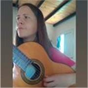 Déjame presentarme, soy Florencia. Enseño portugués, como tutor , de manera online. Soy argentina, pero viví en Bras