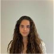 Soy una estudiante universitaria de ingeniería, tengo experiencia prévia dando classes online a niños y adolescentes. Me adapto al nivel de mis alumnos e intento mantener un contacto dinámico y cercano