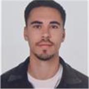 Hijo de madre francesa, profesora desde hace más de 30 años, que me ha enseñado a hablar francés nativo y la pasión por su trabajo