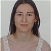 Profesora titulada en Historia del Arte. Imparto clases online en las que deseo transmitir mi pasión por la misma.