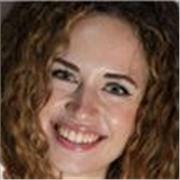 Soy una chica italiana que vive en Málaga desde un año estudiando español, me gustaría enseñar a gente que hable español italiano