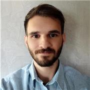 Laureato in scienze sociali applicate offre lezioni di filosofia