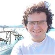 English lessons in Donostia — for school support, conversation practice, or exam preparation