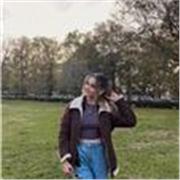 Offro lezioni private di ogni materia e babysitting col sorriso!