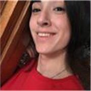 Profesora de infantil con titulación y apoyo a niños y niñas de primaria con sus tareas y refuerzos positivos 