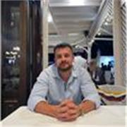 Profesor titulado en Electrónica y Robótica, imparte clases de manera presencial u online.