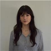 Disponibile per aiuto compiti, ripetizioni, e conversazioni in lingua inglese. 