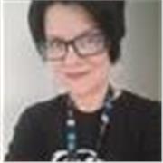 Professora particular de língua portuguesa com experiência em aulas online para adultos e crianças