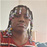 Coucou les mathématiciens, je me nomme Lareine et je peux déjà vous dire que je suis une reine pour transmettre mes connaissances du coup si vous voulez évoluer en mathématique je serais contente de vous transmettre ce que je sait. En plus je pourrais éga
