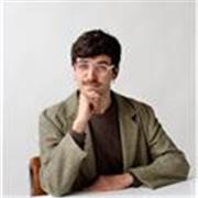 Italian boy with a background in English Literature, now working as a proofreader and editorial reader, offers individual Italian and English lessons for all levels
