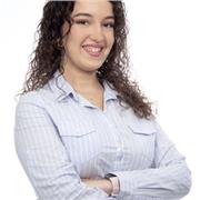 Soy una persona apasionada por la enseñanza, con vocación por ayudar a los más pequeños a descubrir su potencial