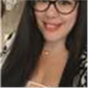 Professora de língua portuguesa e inglesa oferta aulas online com interactividade, leveza, dinâmica e profissionalidade.
