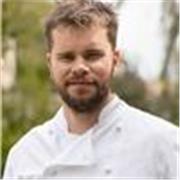 Chef de cuisine privé donne cours de cuisine et pâtisserie à domicile, perfectionnement sur différentes thématiques