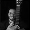 Guitarrista titulado del máster en interpretación de música clásica y contemporánea en la esmuc, doy clase para todos los niveles