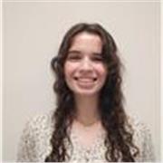 Titulada en ingles B1. Cursé los 4 años de la ESO en el programa bilingüe. Soy atenta h responsable 