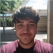 Jeune étudiant en neuropsychologie anciennement assistant d'éducation pour vous servir