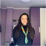 Profesora de Lengua Castellana y literatura. También puedo ayudar con idiomas como Inglés, Francés o Italiano