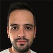 Consultor SEO y estratega digital con más de 15 años de experiencia real en proyectos nacionales e internacionales. Doy clases de 