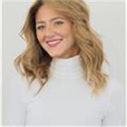 Passionate interior design tutor offering online and in-person lessons for beginners and aspiring designers. Degree in Interior Ar