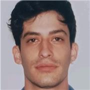 Profesor de arte, ya que puedo abarcar cualquier técnica tradicional como moderna, capacitado para trabajar con todas las edades.