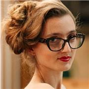 Enseignante russe, native