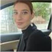 Docente di italiano e storia impartisce lezioni personalizzate per studenti (scuole medie e superiori) e lavoratori