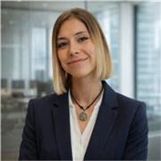 Profesora e ingeniera química industrial