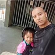 Profesor de tecnología con experiencia en ámbito empresarial con más de 6 años de conocimiento en el mercado tecnológico