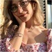 Stanco del solito metodo tradizionale e degli esercizi di grammatica? Sei nel posto giusto!