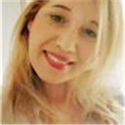 Soy una persona responsable, con mucha paciencia y vocación para enseñar. Tengo experiencia acompañando a niños en sus tareas esco